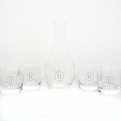 Consejos prácticos para cuidar tus vasos de whisky grabados