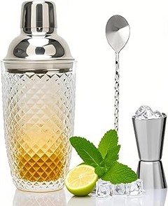 Guía para limpiar y mantener tu coctelera de cristal