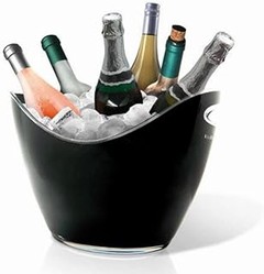 Guía para usar correctamente una cubitera para botellas