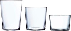 Cómo presentar bebidas en un set de vasos para combinados